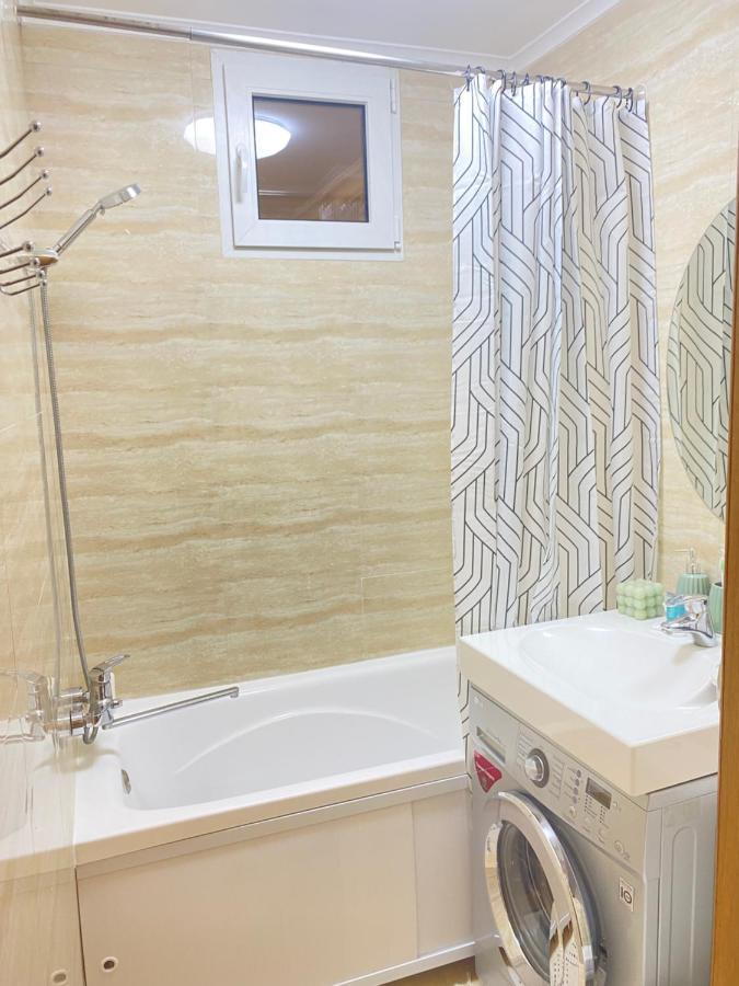 Like Home Apartments Timiryazev Street Алматы Экстерьер фото